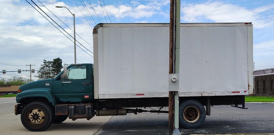 1998 GMC C6500 - Image 4